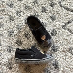 Vans Peanuts slip on tennis shoes